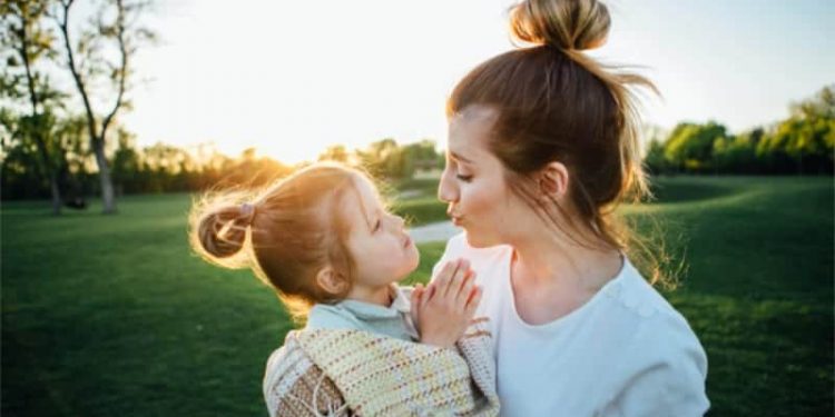 5 Simple Things That Can Make a Working Mom Stay Young