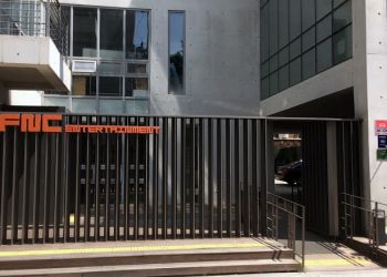 A Staff Member of FNC Entertainment Has Positive for COVID-19