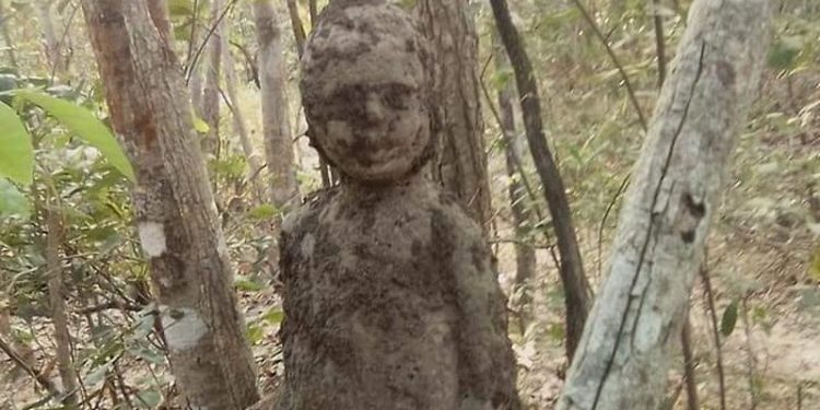Mystical Termite Mound Looks Like Thai Ghost Boy