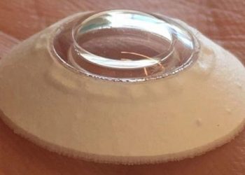 Amazing, Blind Man Can See Again After World’s 1st Successful Artificial Cornea Implant