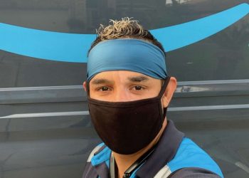 Amazing, an Amazon Driver Rescues Baby that Abandoned in Houston