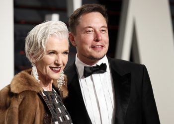 The Secret of Maye Musk that Makes Elon Musk Success Since Childhood