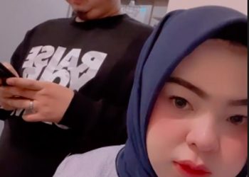 This is a Line of Online Business of Putri Wahyuni Effendi, the Sriwijaya Air SJ-182 Victims