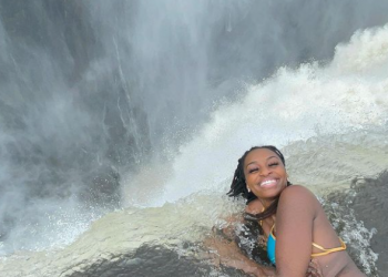 Woman Poses For Bikini Shoot On Edge Of World’s Largest Waterfall, Goes Viral