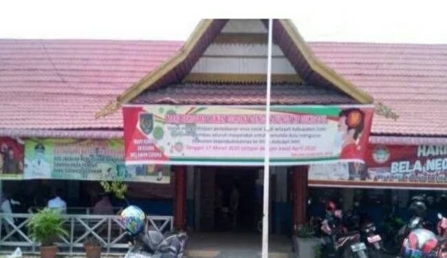 The Population and Civil Registration Service of Indragiri Hilir Discourses Close Services