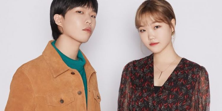AKMU Officially Renew Contracts With YG Entertainment For 5 More Years