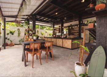 A Place that You Must Visit in Kedungu, Offers Sourdough Doughnuts and Fish Cakes Benedict