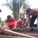 Chairman of Regional House of Representatives of Indragiri Hilir and Sector Police Chief of Gas Goro Build Residents’ Houses