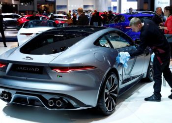 Luxury Car Brand Jaguar Will be Fully Electric by 2025
