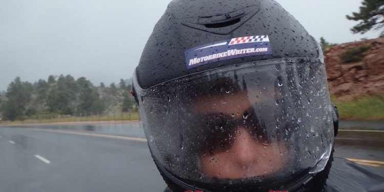 Photo : Motorbike-Writer