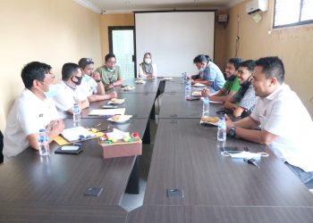 Short of Budget,  the Public Works and Spatial Planning Office Only Have 100 Work Packages