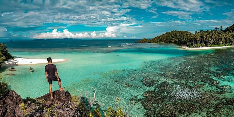 The Beauty of Kalimantung Island in Central Tapanuli