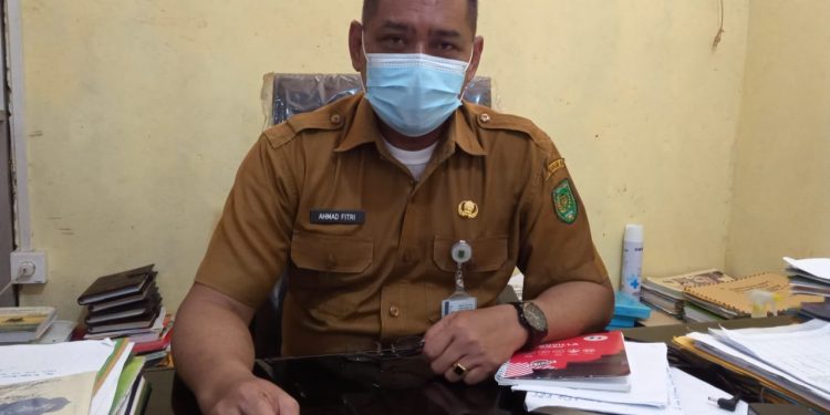 The Department of Trade and Industry of Indragiri Hilir Regency Will Move the Fish Traders to Temporary Shelters