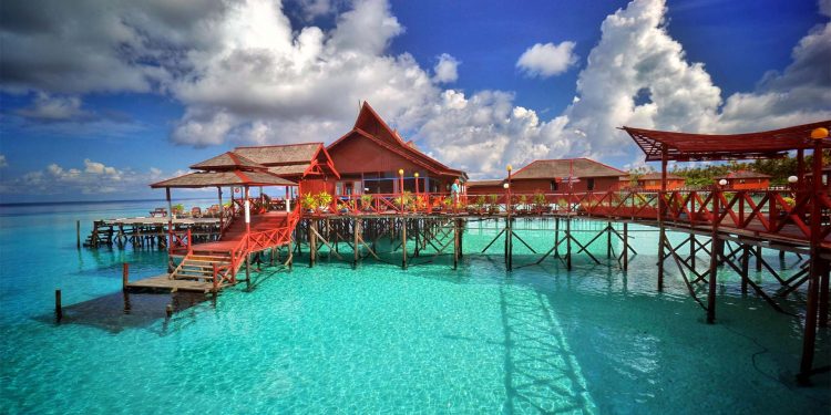 Exploring the Derawan Islands, A World Class Diving Destination