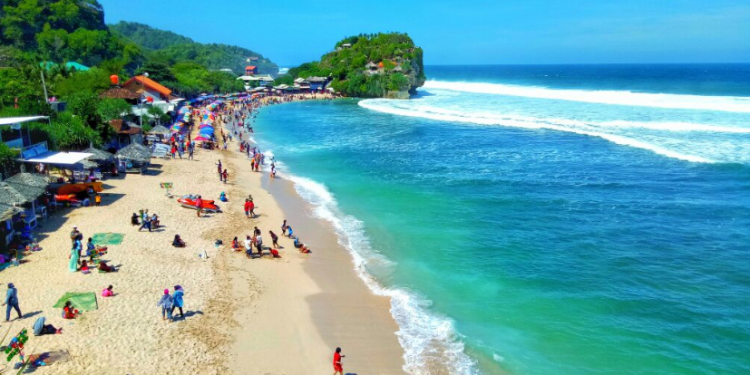 Indrayanti Beach, a Clean Beach with Cafe Restaurant