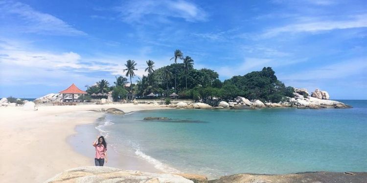Beautiful Sunrise at Parai Tenggiri Beach