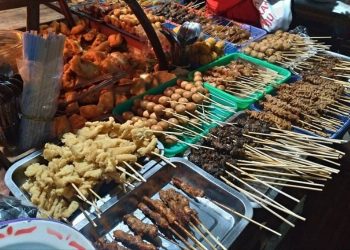 7 Famous Angkringan, a Place to Reminisce When Returning to Yogyakarta