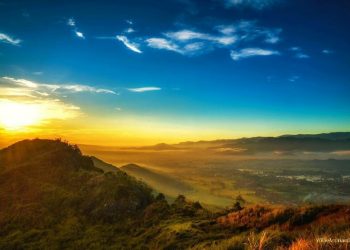 Exploring the Hills on Mount Tumpeng Girimukti in Sukabumi – Indonesia