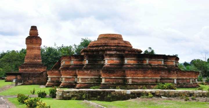 Muara Takus, a Temple Site from the Sriwijaya Kingdom