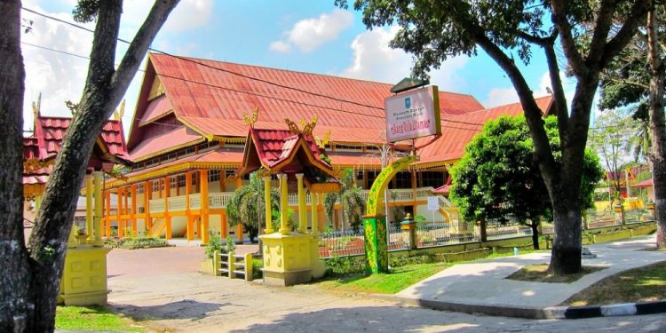 Museum of Sang Nila Utama: the Center for the Study of Malay History in Pekanbaru