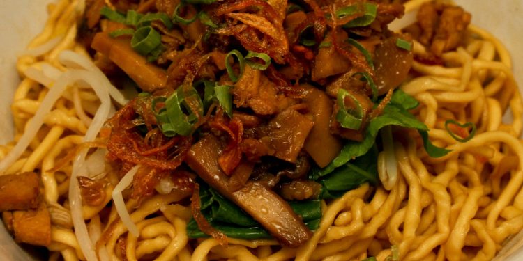 Bangka Chicken Noodles