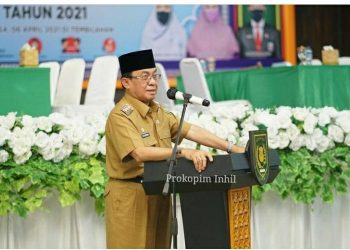 Witnessed by the Regent of Indragiri Hilir, 18 Pairs of Husbands and Wives Underwent the Itsbat Marriage Session