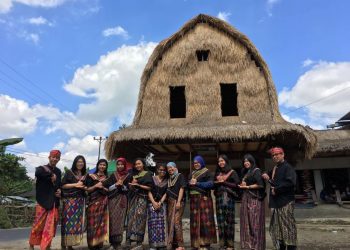 Some Unique Things that You Will Encounter When Visiting the Sade Traditional Village