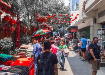 Everything That You Need to Know About Shopping at Petak Sembilan Market in Chinatown Jakarta