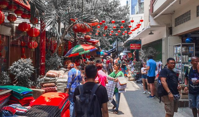 Everything That You Need to Know About Shopping at Petak Sembilan Market in Chinatown Jakarta