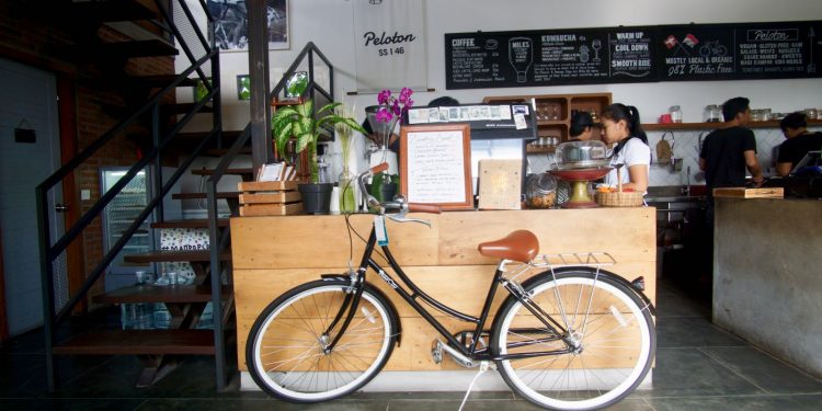 Peloton Supershop, A Plant-Based Haven in Bali