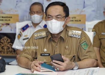 The Regent of Indragiri Hilir Decides Students to Return to Learning Online