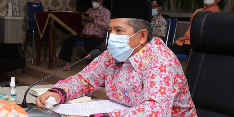 Following up on the Circular of the Minister of Home Affairs and the Minister of Religion ahead of Eid Al-Fitr in Siak, Forkompinda Regency Government and Vertical Agencies Hold Covid-19 Covid-19 Coordination Coordination Coordination Meeting