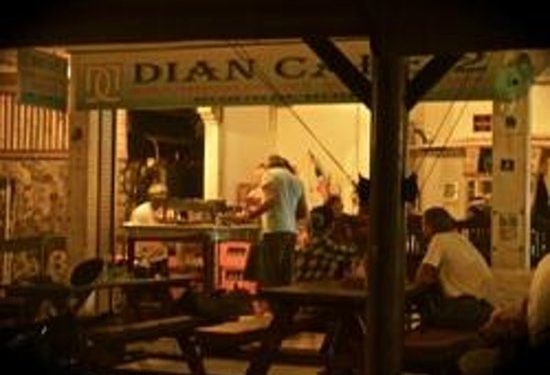 Dian Café and Mandira Café at Echo Beach in Canggu