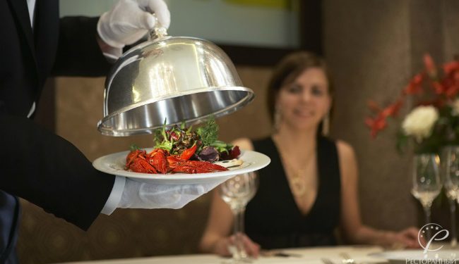 Cheating Schemes in Restaurants