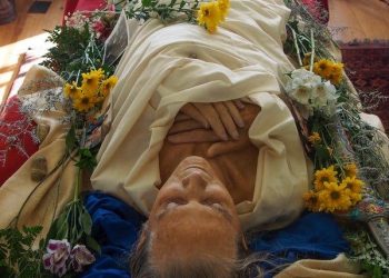 A Woman Returned Home After Her Own Cremation