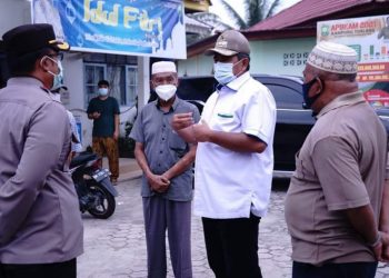 Regent Alfedri Trying to Fight the Covid-19 Pandemic