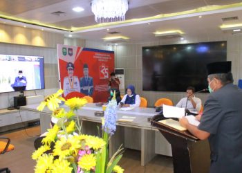 The Regent of Siak Participates in the Plenary Meeting of the Regency Government’s Response to the Faction’s General View of the 2020 Draft Regional Regulation on the 2020 Regional Revenue and Expenditure Budget