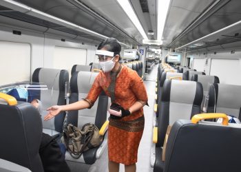 Now, Vaccination Card Required in Domestic Travels Under New Restrictions in Indonesia