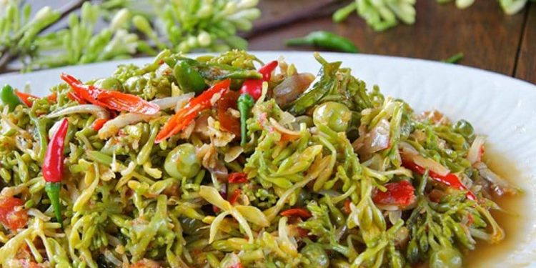 Garo Bunga Pepaya (Garo Papaya Flower)