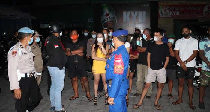 During Emergency of PPKM, 12 People Nabbed in Bali Café