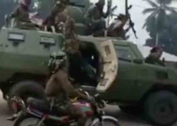 Jihadis ISIS Bersiap Untuk Pertempuran Berdarah Setelah Mengotori Jalanan Dengan Mayat Tanpa Kepala