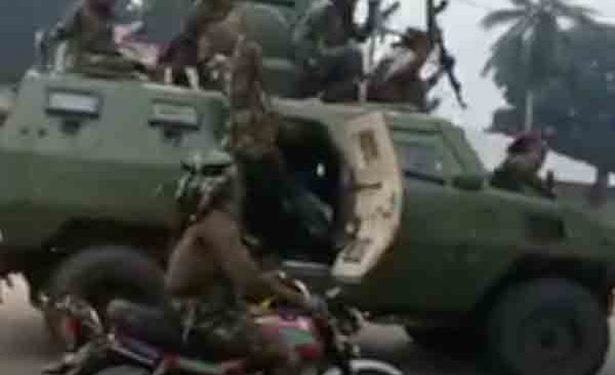 Jihadis ISIS Bersiap Untuk Pertempuran Berdarah Setelah Mengotori Jalanan Dengan Mayat Tanpa Kepala