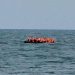 Seorang Pria Meninggal Setelah Diselamatkan Dari Kapal Migran yang Tenggelam di Selat Inggris