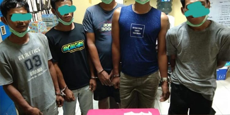 Lima orang Komplotan Pengedar Sabu di Kuansing Dibekuk Polisi