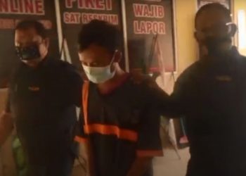 Gara-gara Cerai Dengan Istri, Ayah di Labuhanbatu Paksa Anak Isap Rokok