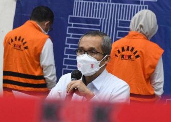 Jual Beli Jabatan Kades, Bupati Probolinggo dan Suami Ditetapkan Tersangka oleh KPK