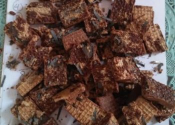 Police in Jember Hunting A Man Who Gave Razor Blade Chocolate Wafers to Two Little Children