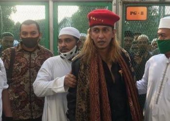Masalah Uang, Habib Bahar Pukul Ryan Jombang di Lapas Gunung Sindur