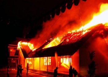 Anak Durhaka, Tak Diizinkan Jual Rumah Anak Kandung Malah Bakar Rumah Orangtuanya