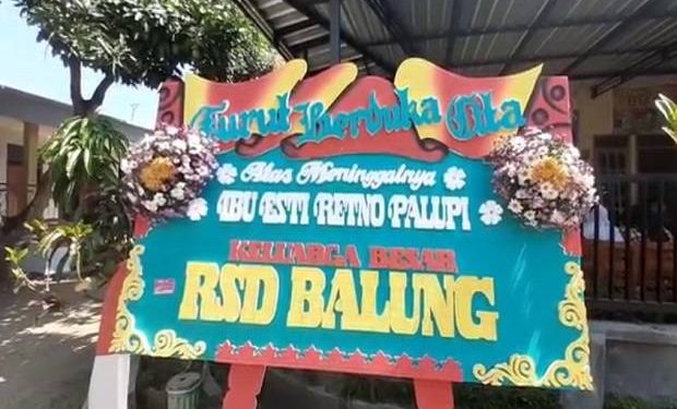 Diduga Terjerat Pinjol, Wanita Cantik Ini Tewas Tergantung